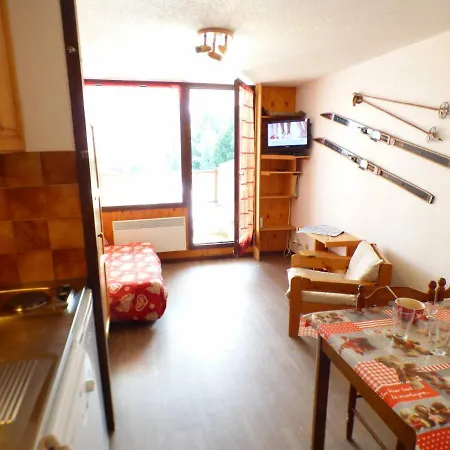 Apartment Chaleureux 2 Pieces Avec Terrasse - 4 Pers, Animaux Admis - Fr-1-594-146